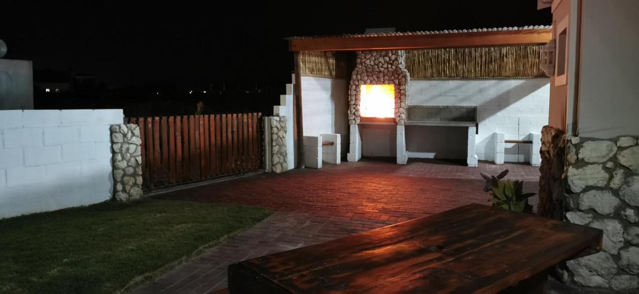 Langebaan Escape Self Catering Accommodation Экстерьер фото